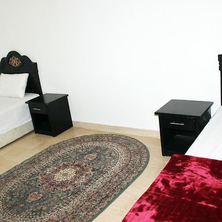 Al Eairy Apartments Alqaseem 3 Бурайда Экстерьер фото