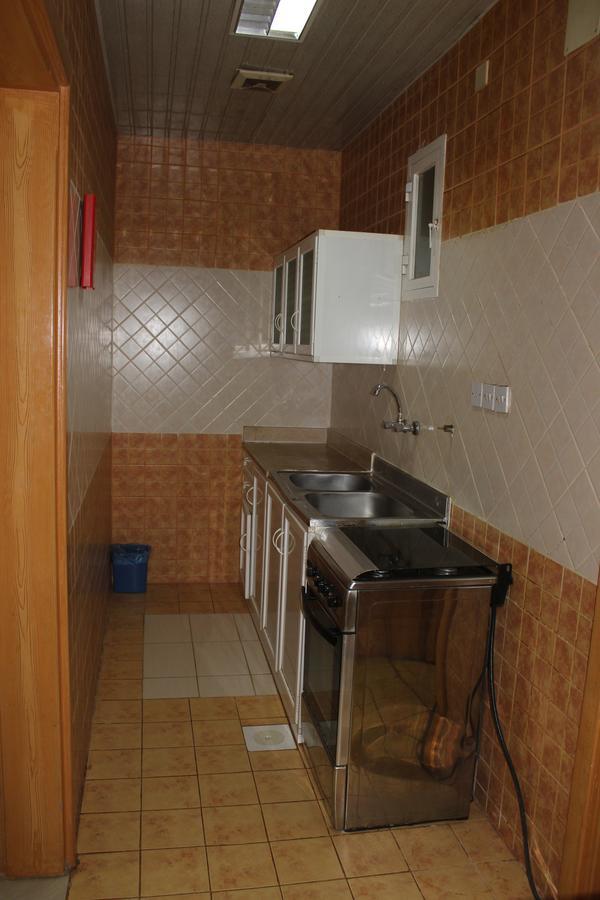 Al Eairy Apartments Alqaseem 3 Бурайда Экстерьер фото
